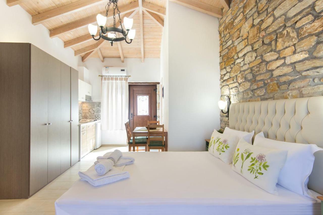Pietra E Mare Apartment สกาลา โปเตมิอัส ภายนอก รูปภาพ