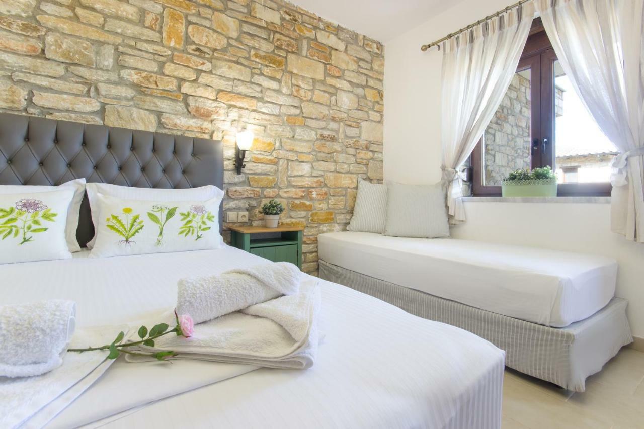 Pietra E Mare Apartment สกาลา โปเตมิอัส ภายนอก รูปภาพ